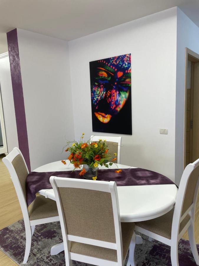 Bibis Apartments Nehoiu Exterior foto